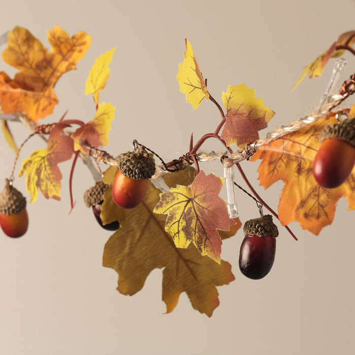 Pre Lit Oak & Acorn Autumn Garland