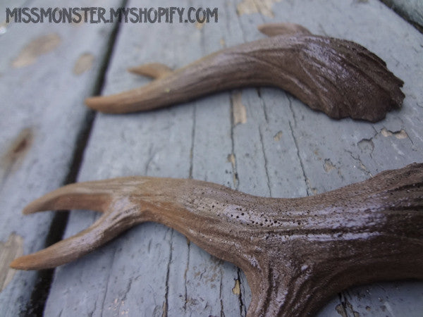 ANTLER BARRETTES