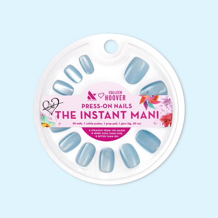 Blue Velvet - Press-On | Extra Short | Round showing round extra short velvet-effect blue press-on nails in clear circular packaging
