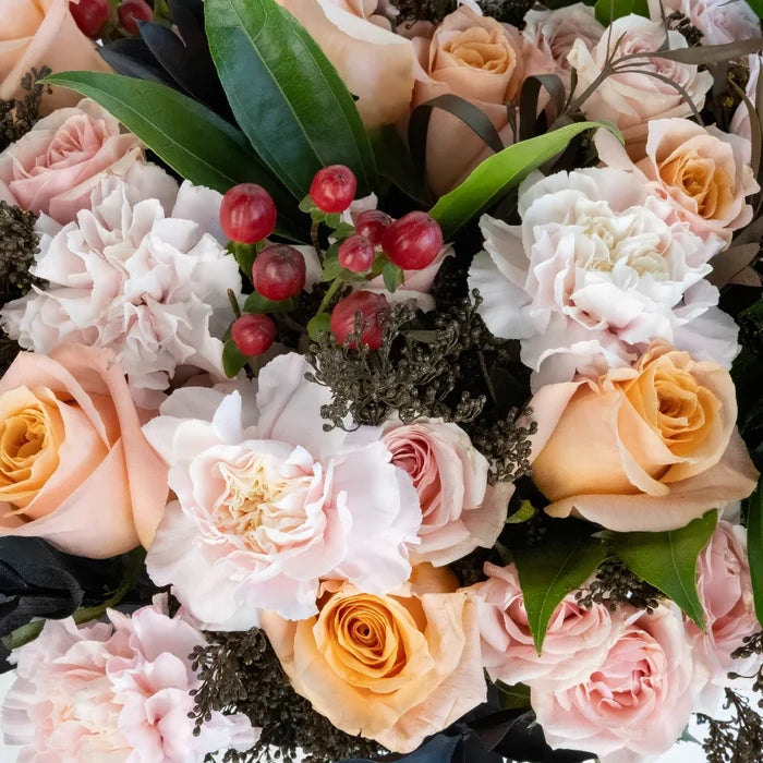 Blush & Berries Flower Centerpieces Hand - Image