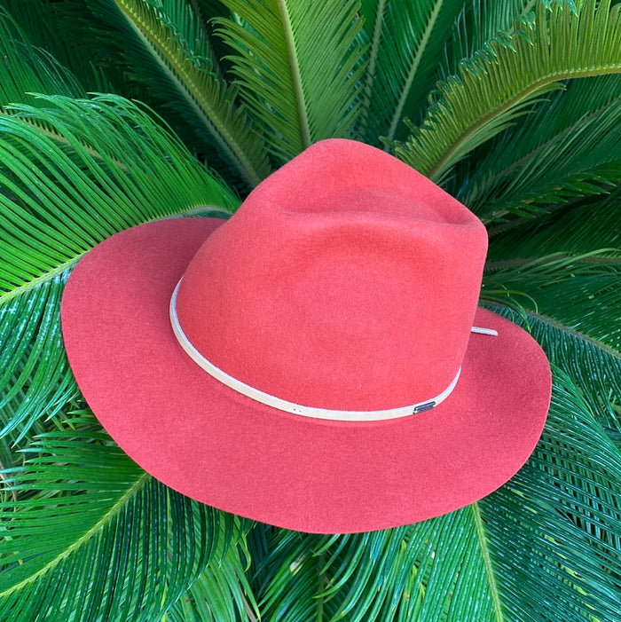 S / Phoenix Red