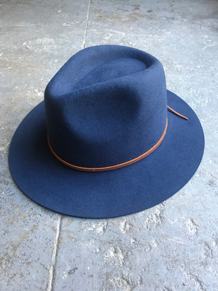 L / Washed Navy