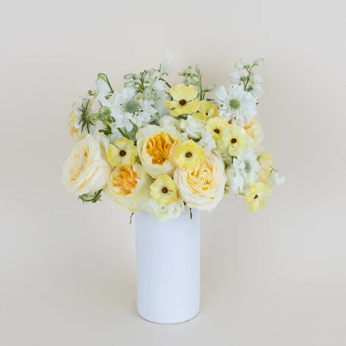Butter Yellow Flower Bouquet Vase - Image