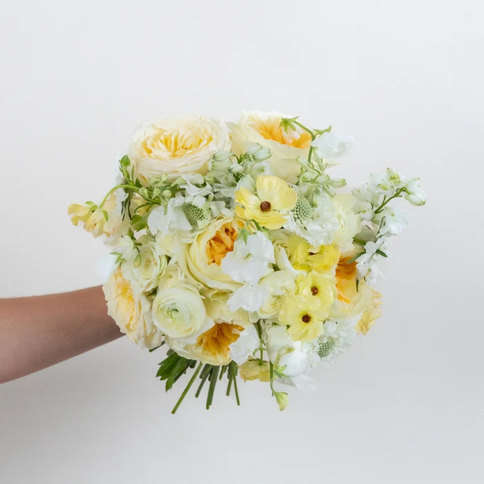 Butter Yellow Flower Centerpiece Stem - Image