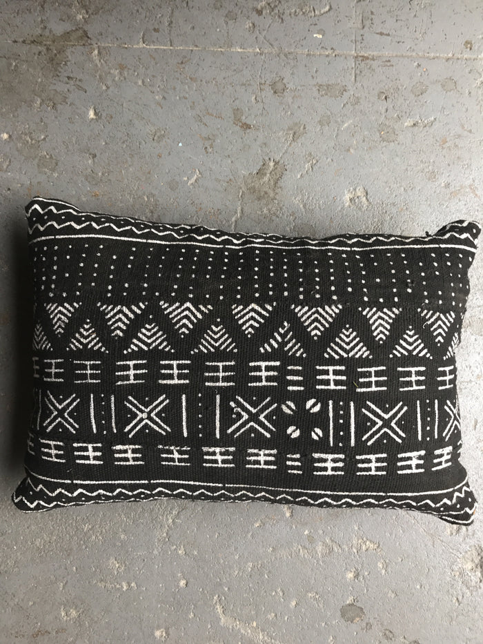 Caravan Outpost 14" x 20" Custom Lumbar Pillow