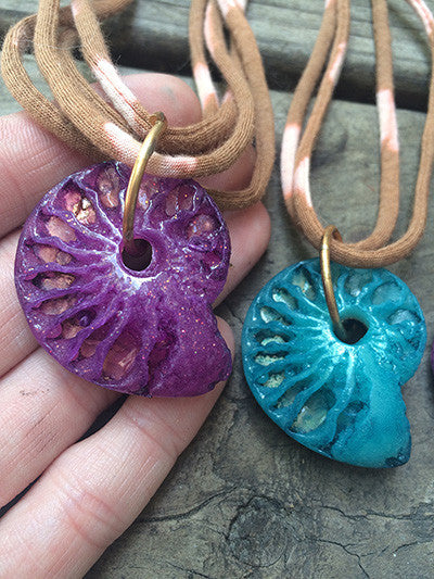 CAST AMMONITE PENDANT
