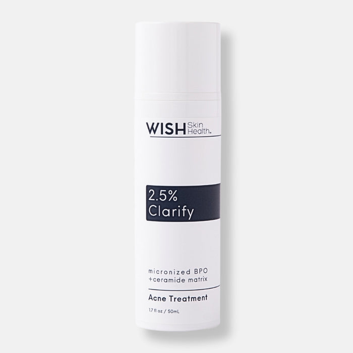 Clarify™ 2.5 is a targeted treatment medication for acne. Working deep within the pore to mitigate acne causing bacteria. Professional use formula also includes 3% Sulphur for further anti-inflammatory properties.&nbsp;