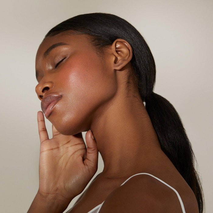 Cream Blush - Makeup - Minori - Minori_CreamBlush_Scarlet_3 - The Detox Market | Scarlet