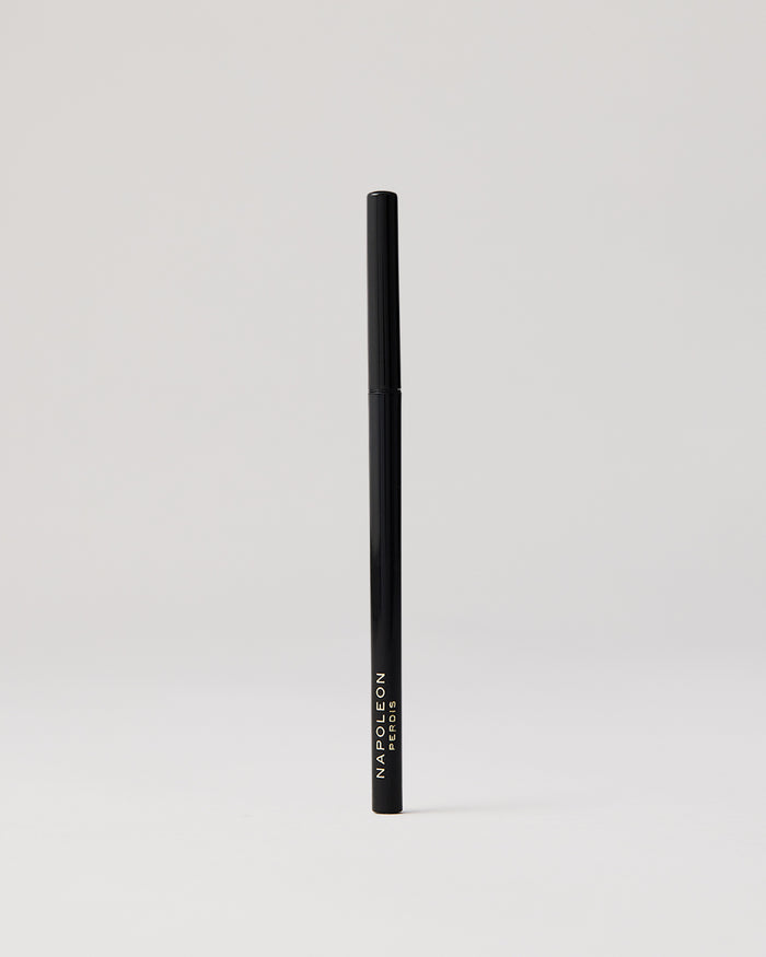 EYEBROW PENCIL BROWNIE closed
