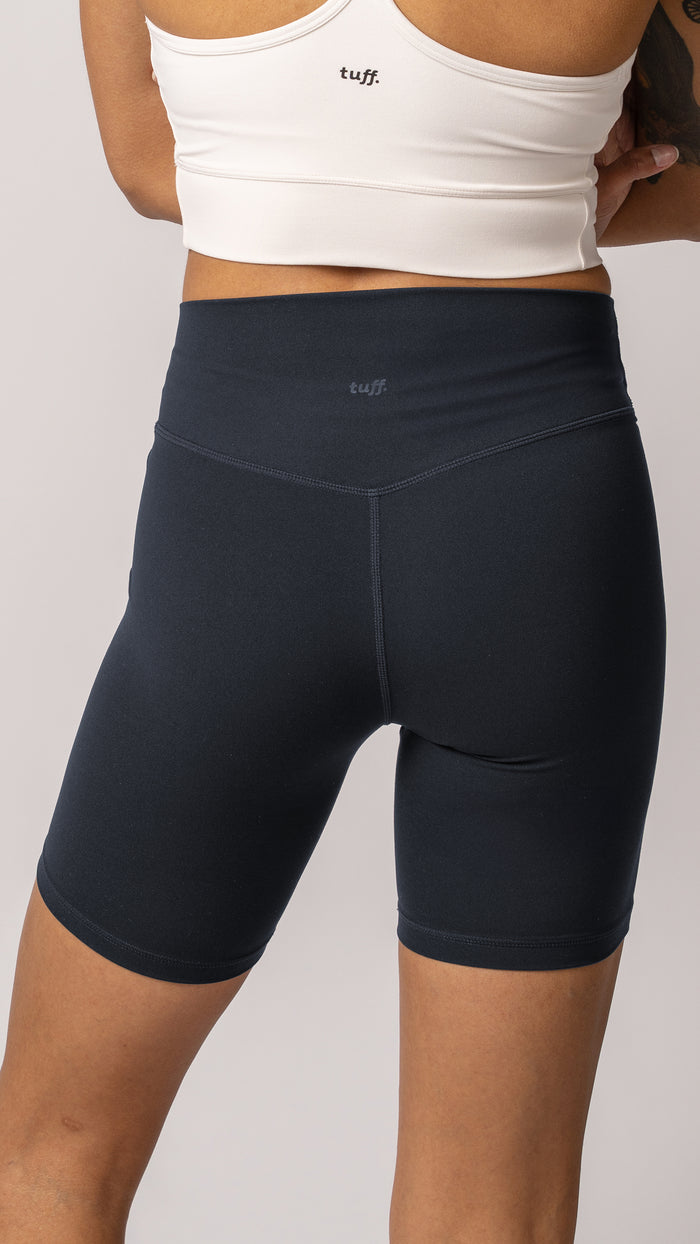 Harmony Short 7" in Carbon Black - view 2
