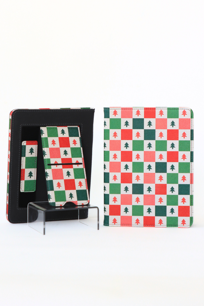holly jolly kindle case