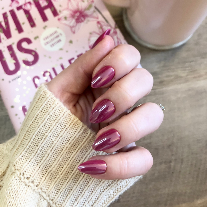 Magenta Chrome - Press-On | Medium | Almond showing hand with medium almond deep magenta shiny chrome press-on nails