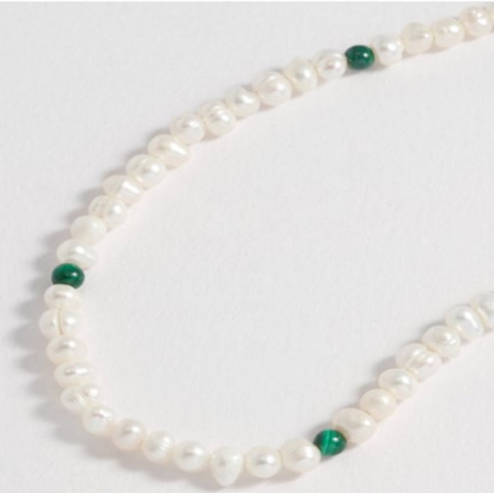 &nbsp;Men’s Pearl and Green Tiger Eye Gemstone Necklace