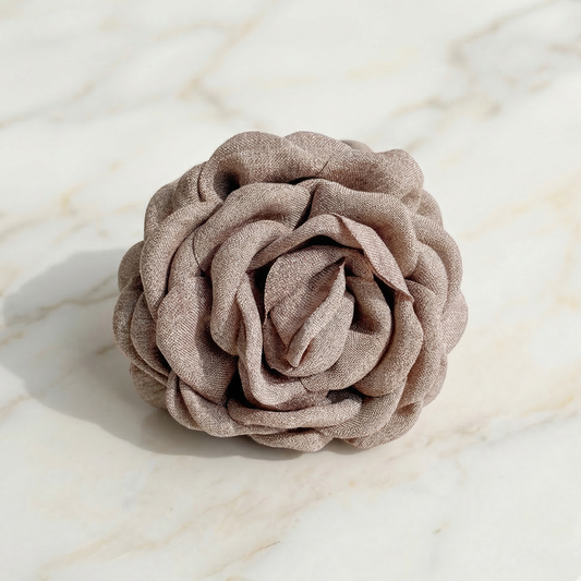 NAMISO - Hana hårklemme, rose - 9 cm - Taupe