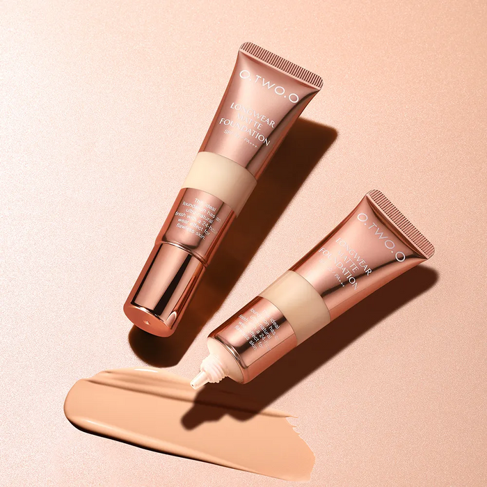 O.TWO.O ULTRA LONGWEAR MATTE FOUNDATION