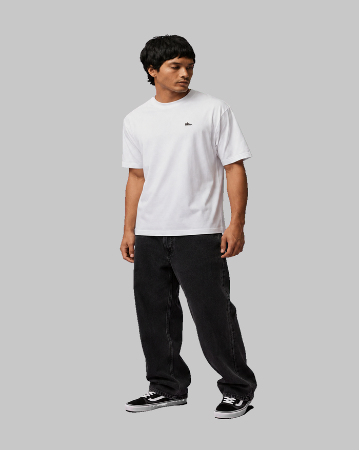 playera nike sneaker hombre if3107-100