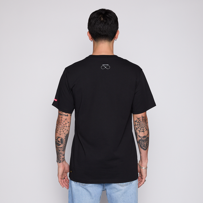 Polera Colo Colo Urbano Hombre Eterno Campeón Negro y Rojo