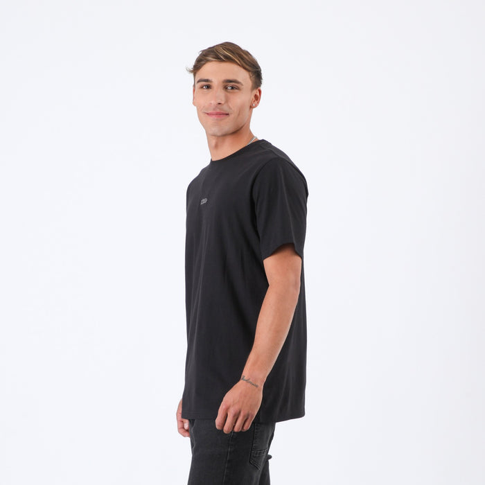 Polera Nixon Men Logo Letters Black