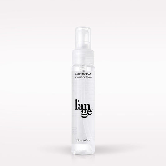 L’ange Satin Nectar Nourishing Gloss on a blank background