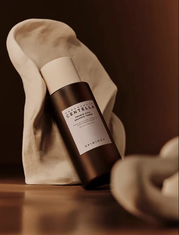 SKIN1004 Madagascar Centella Probio-Cica Essence Toner 210ml