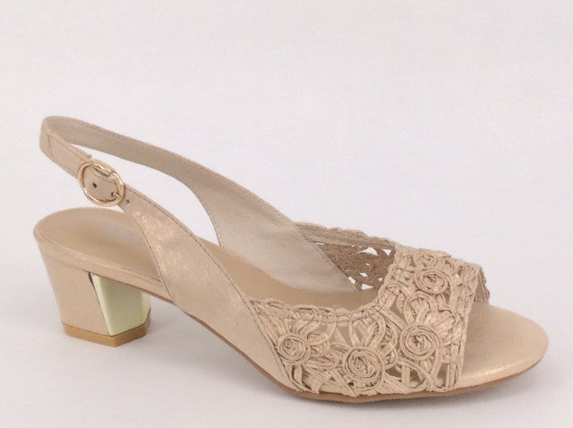Taranto Vicki available in 5 colours