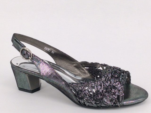 Taranto Vicki available in 5 colours
