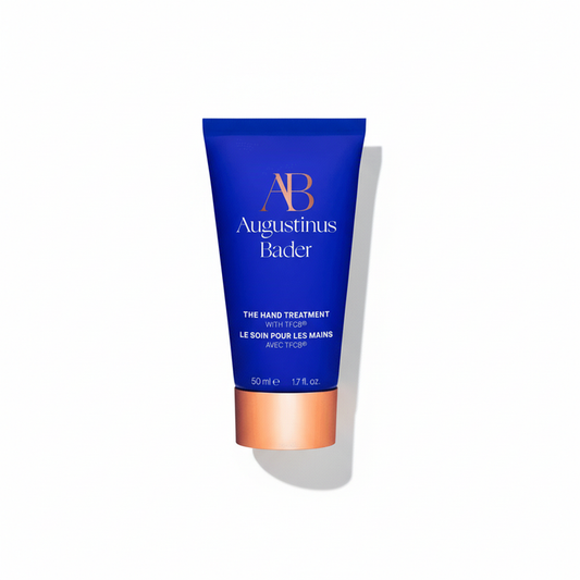 The Hand Treatment - Sfondo Bianco Ombra