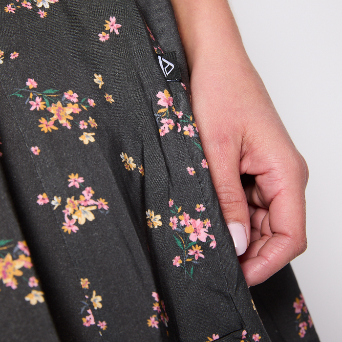 Vestido Reef Women Soft Black Flowers Buttons